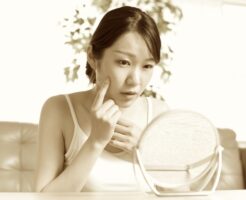 ◯◯は肌断食の好転反応？ニキビや皮むけ、カサカサ肌の対処法